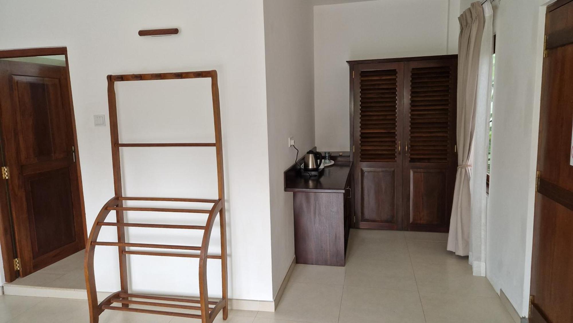 Millet'S Food Company And Cooking Center Hotel Negombo Room photo